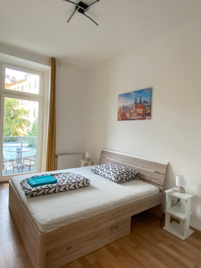 Designed Apartment Next To Vaclav Square With Terrace And Private Garage Прага Экстерьер фото